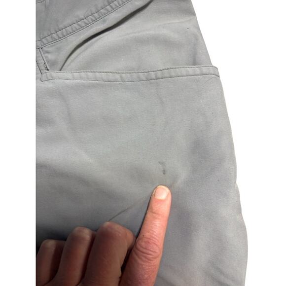 Arc'teryx Hiking Shorts Mens 34 Gray Nylon Hiking Outdoor Zip Pocket Performance - Picture 8 of 9